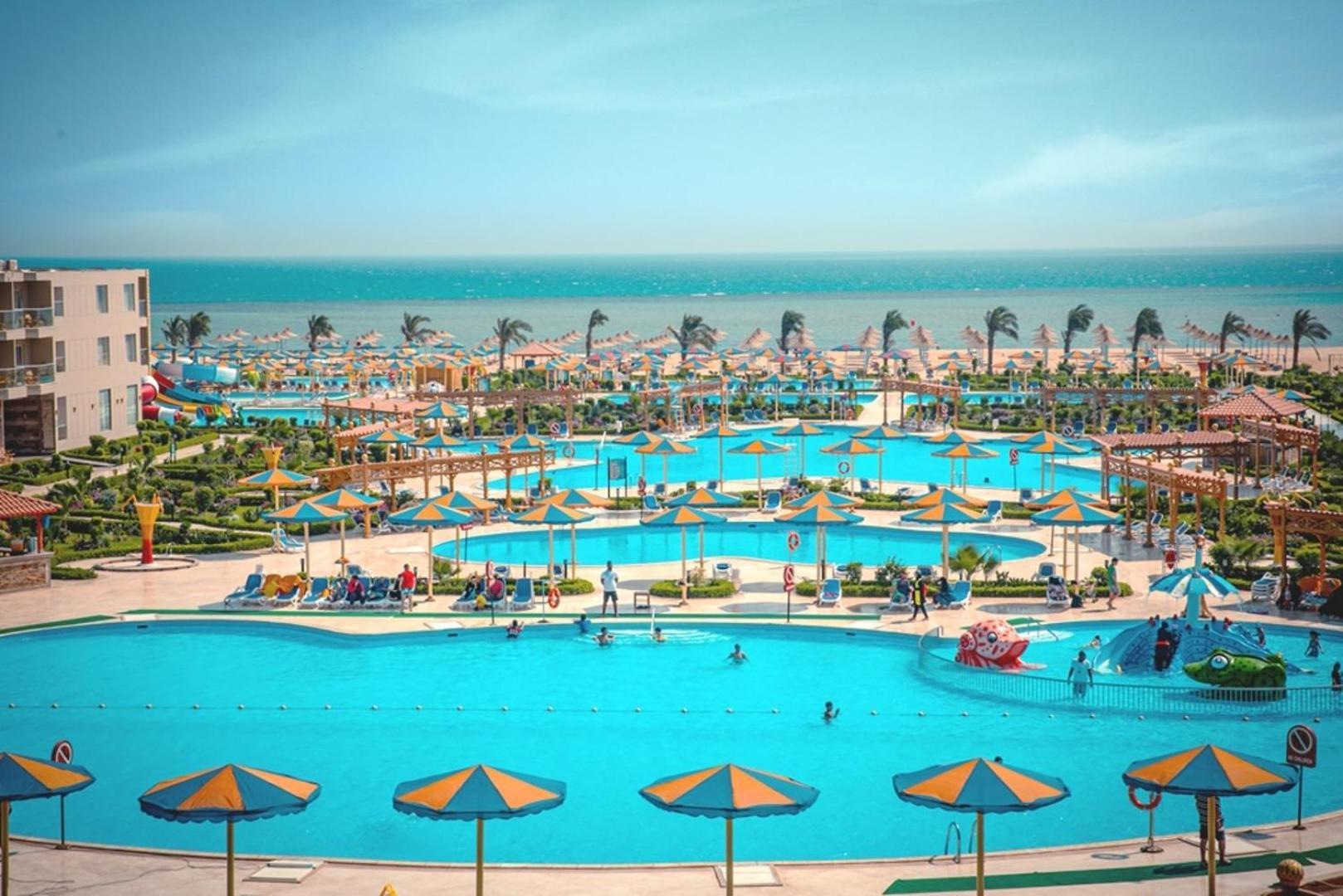 Hawaii Paradise Aqua Park Resort - Families And Couples Only Hurghada Bagian luar foto