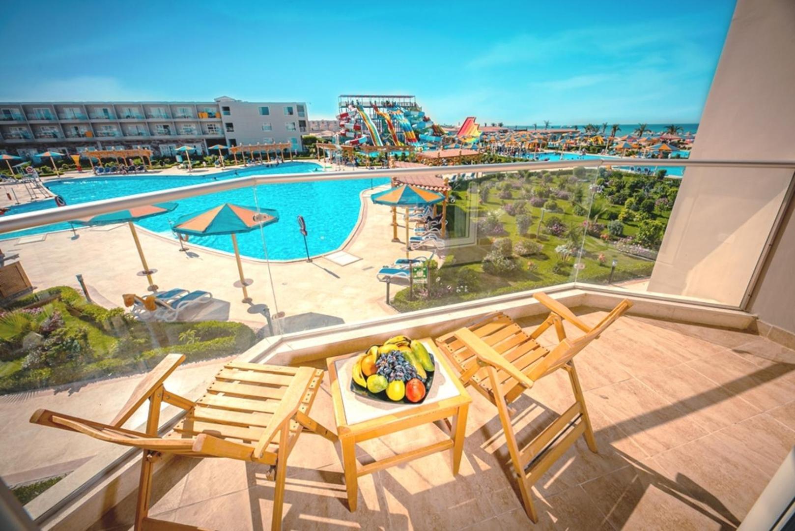 Hawaii Paradise Aqua Park Resort - Families And Couples Only Hurghada Bagian luar foto